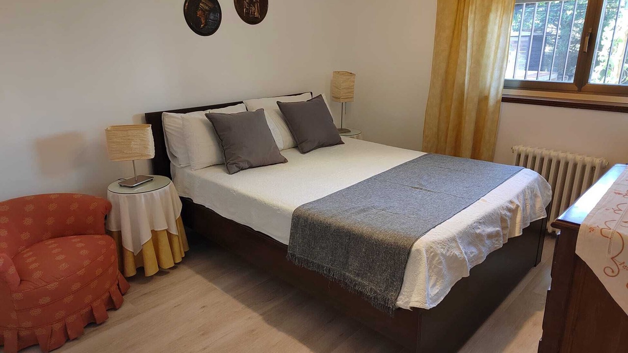 Photo of Bedroom in Los Angeles de San Rafael
