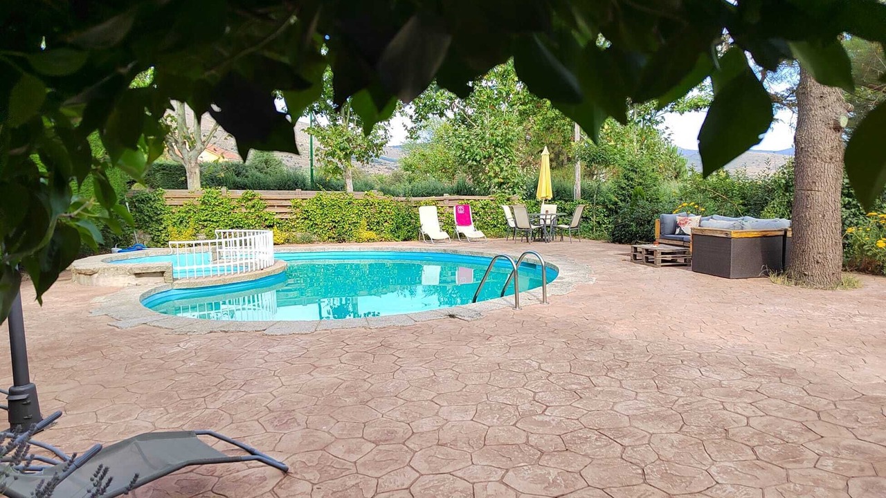 Photo of Outdoor in Los Angeles de San Rafael