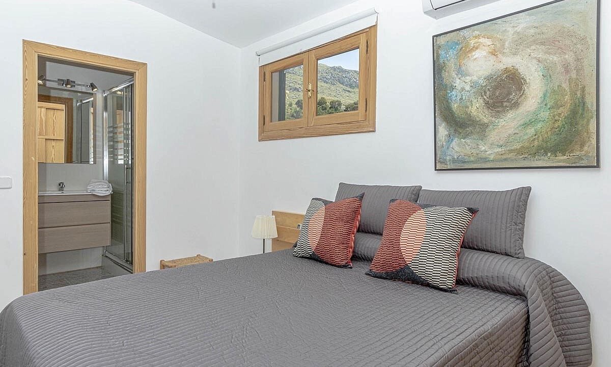 Photo of Bedroom in Cala San Vicente