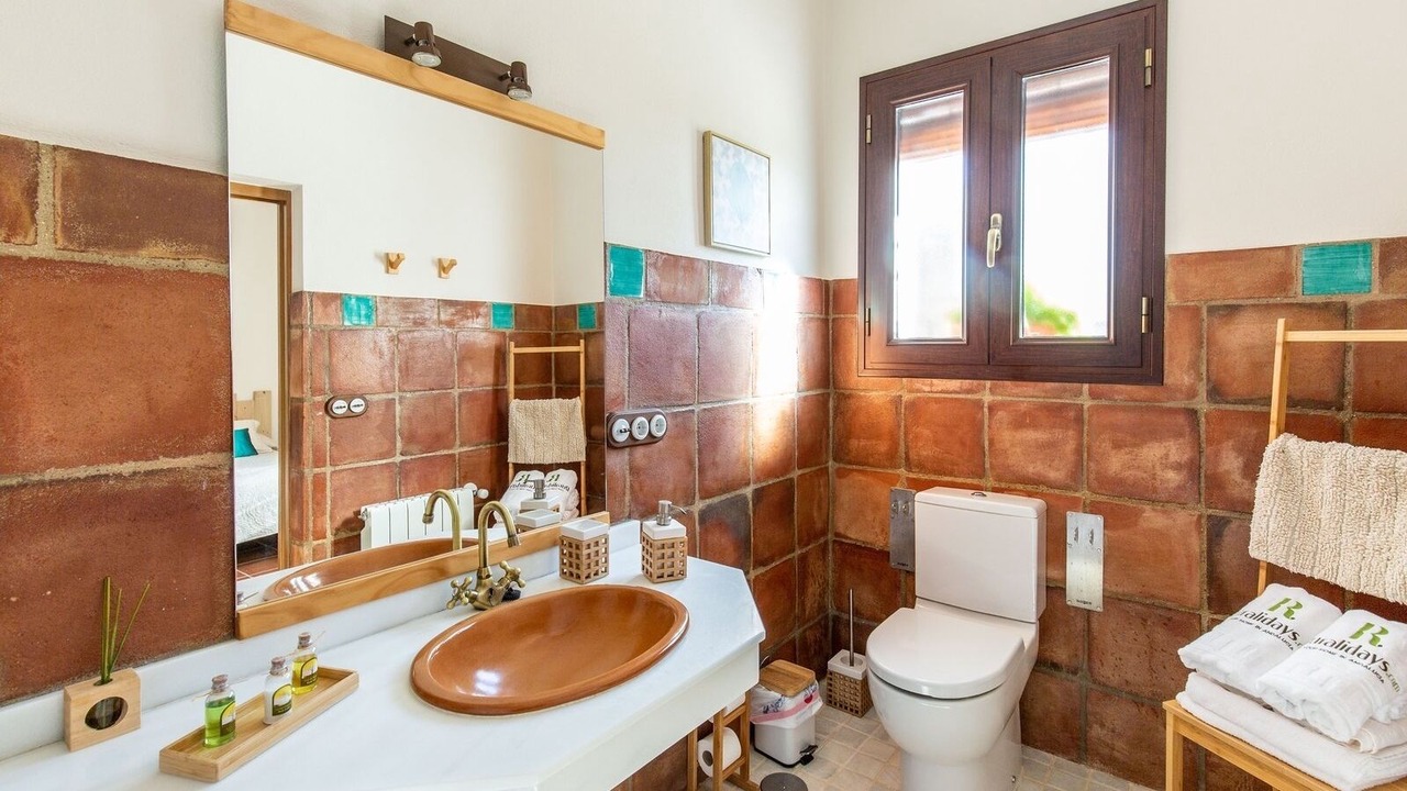 Photo of Bathroom in Almodovar del Rio