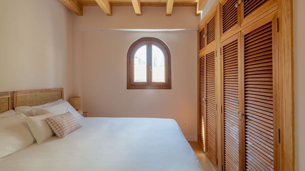 Photo of Bedroom in Alameda