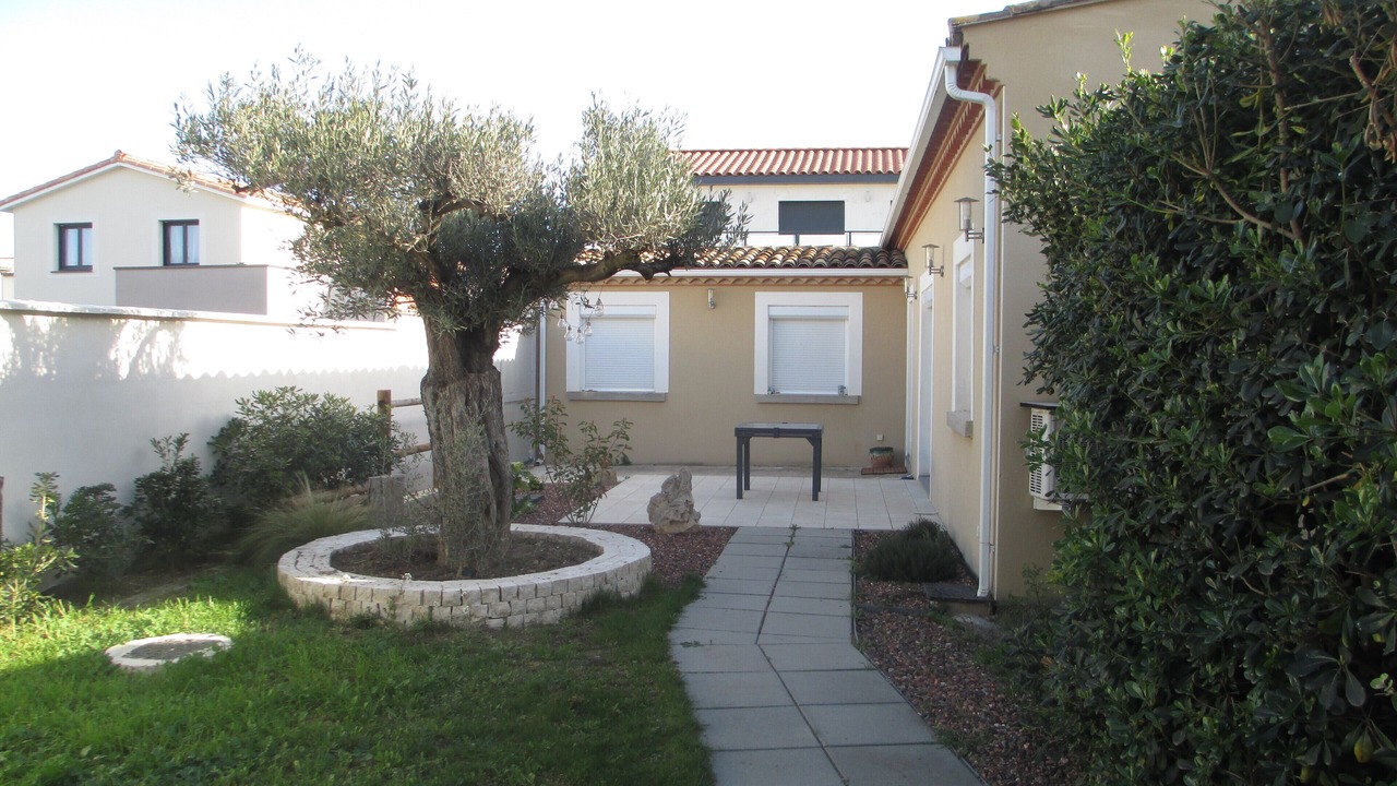 Photo of Outdoor in Saint-Andre-de-Sangonis