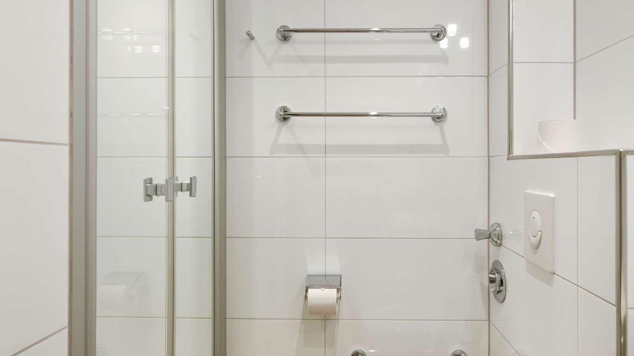 Photo of Bathroom in Loog
