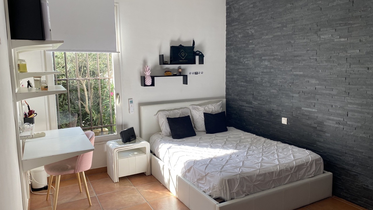 Photo of Bedroom in Villeneuve-les-Avignon