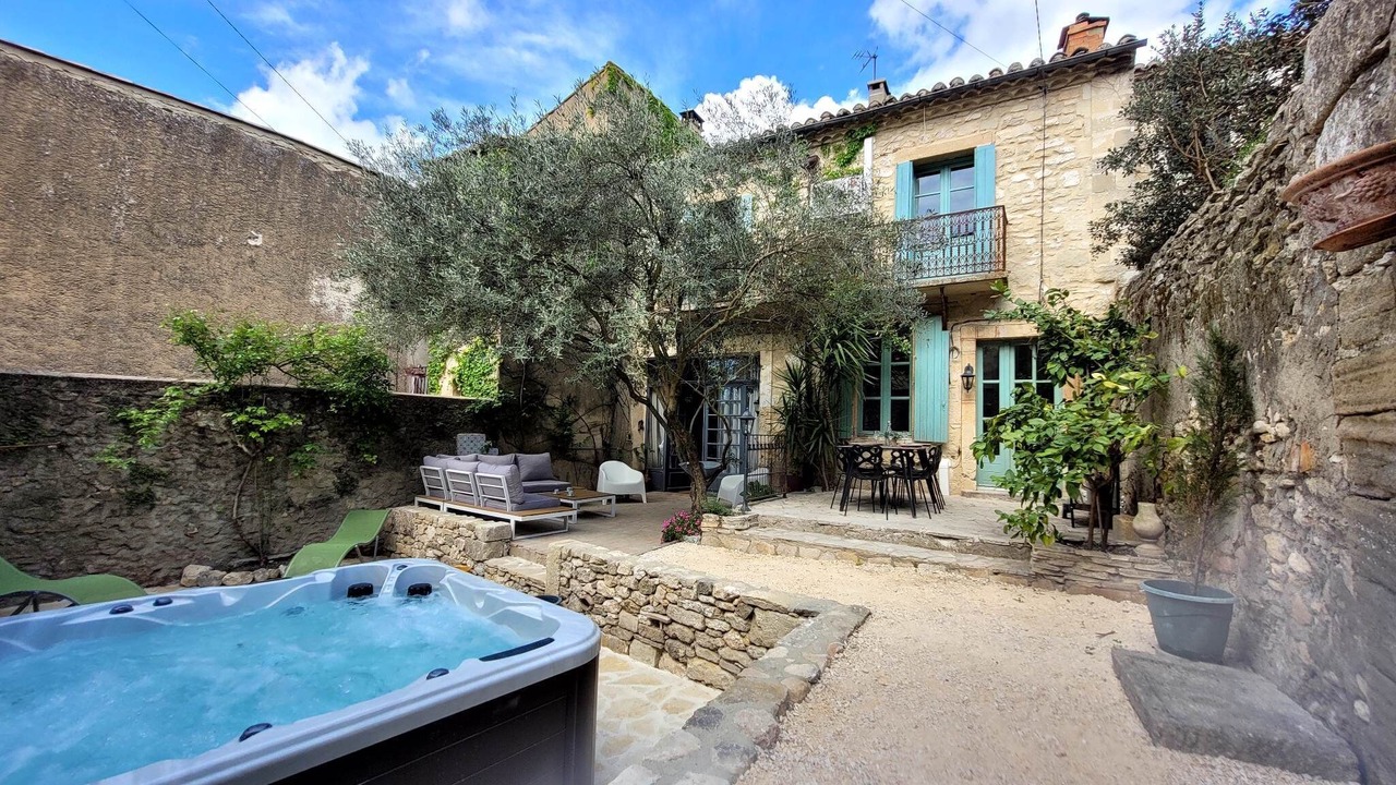 Photo of Patio Balcony in Sagries