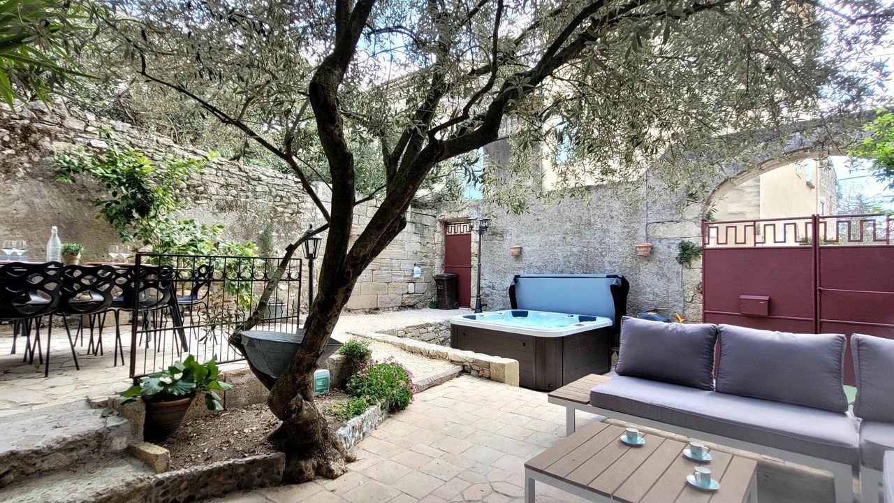 Photo of Patio Balcony in Sagries
