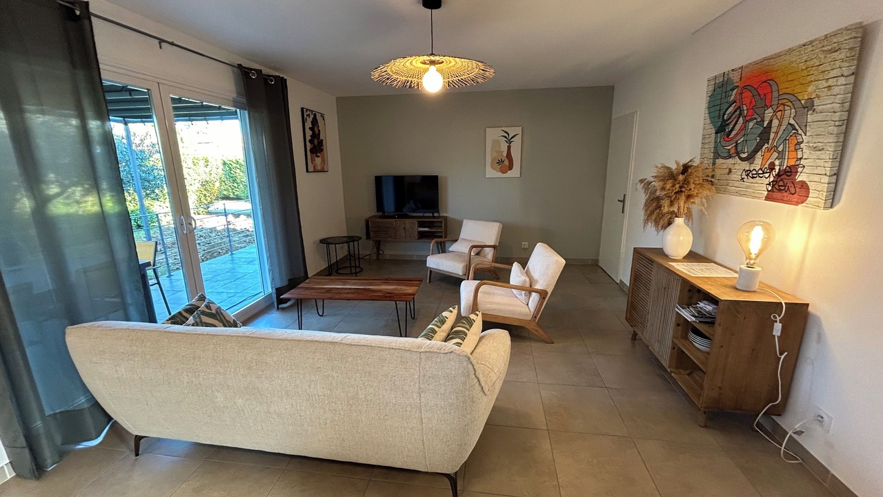 Photo of Livingroom in Moussac