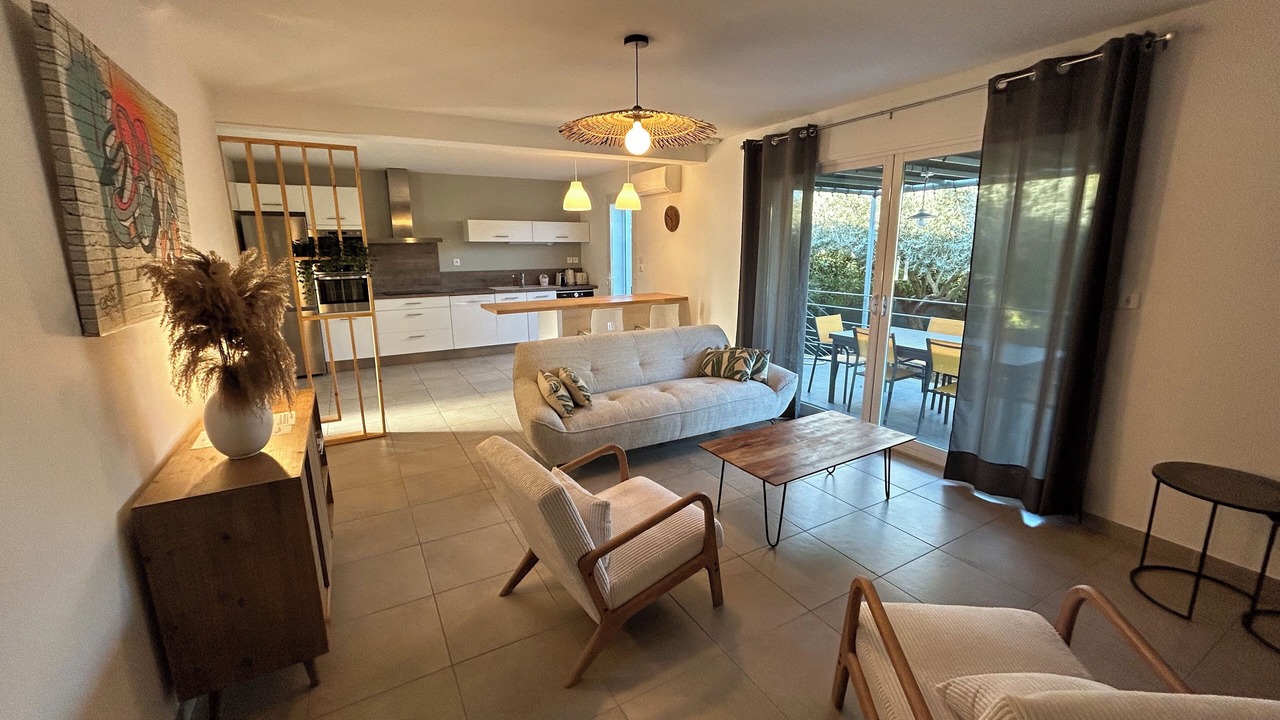 Photo of Livingroom in Moussac