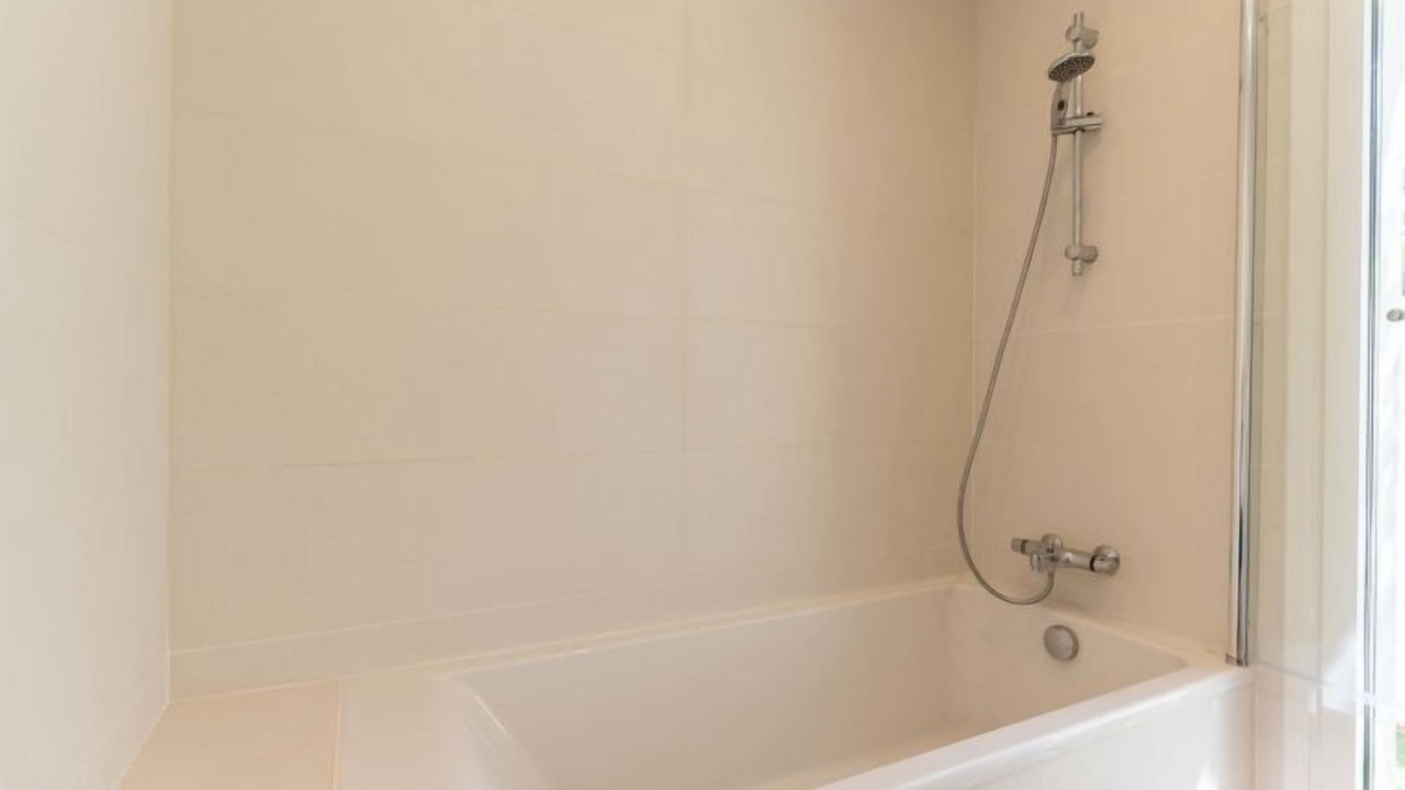 Photo of Bathroom in Roses Town Center