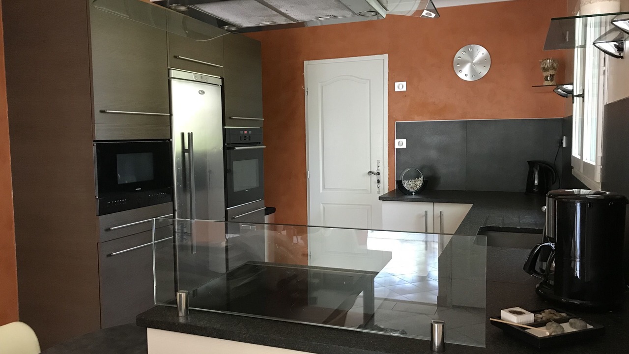 Photo of Kitchen in Russan