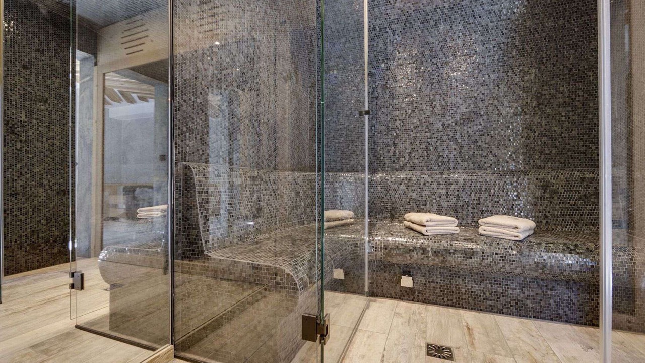 Photo of Bathroom in Tignes le Lac