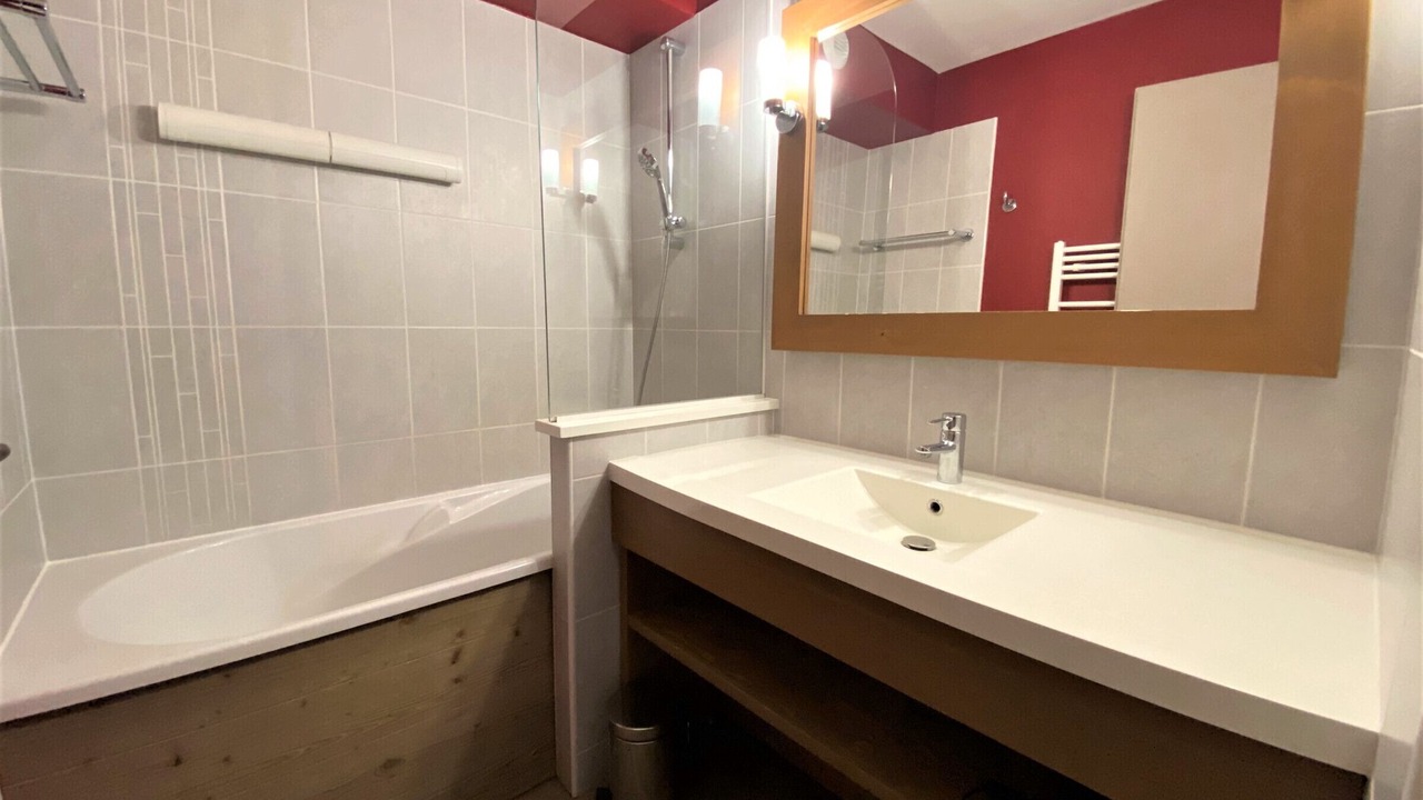 Photo of Bathroom in La Perriere