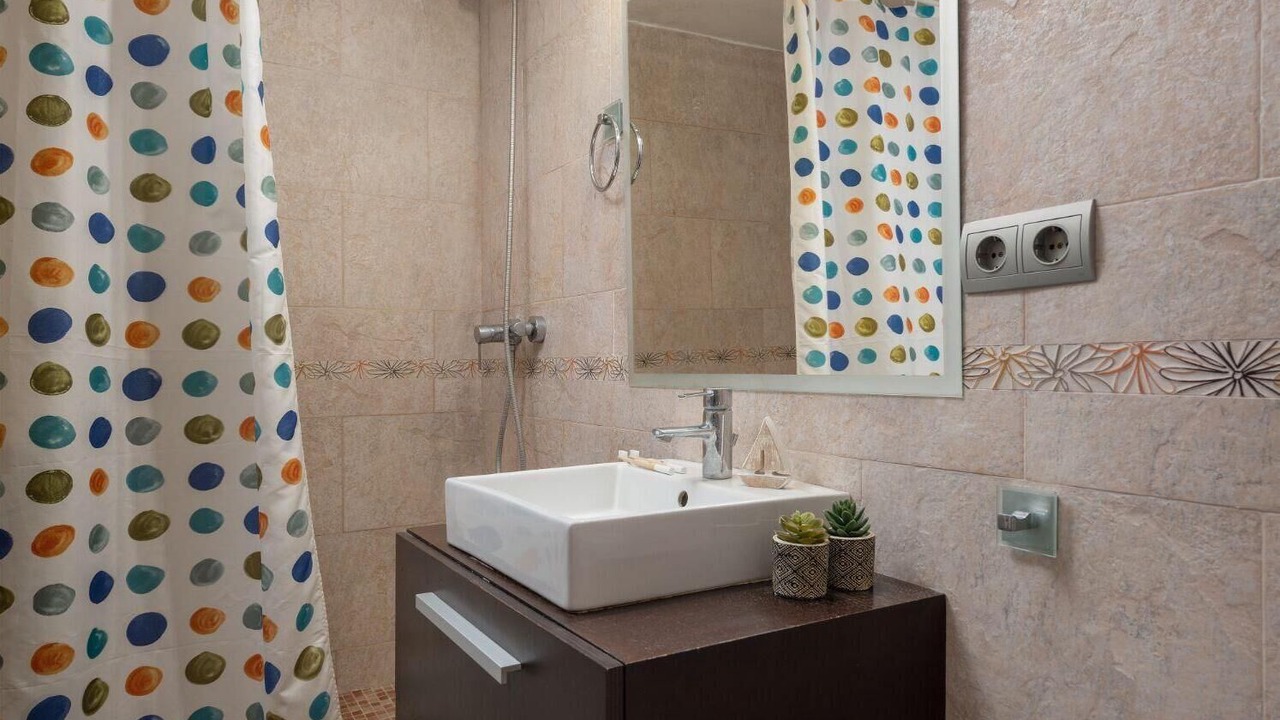 Photo of Bathroom in Alcanada