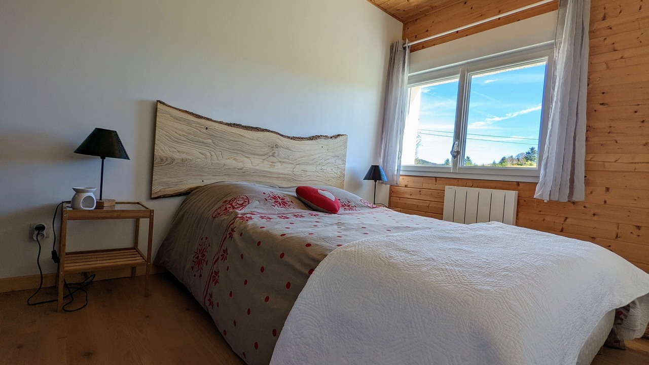 Photo of Bedroom in Paroisse des Monts de Bienne