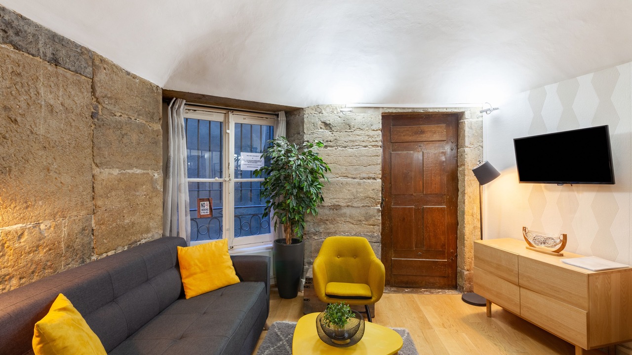 Photo of Livingroom in Terreaux - Bat d'argent