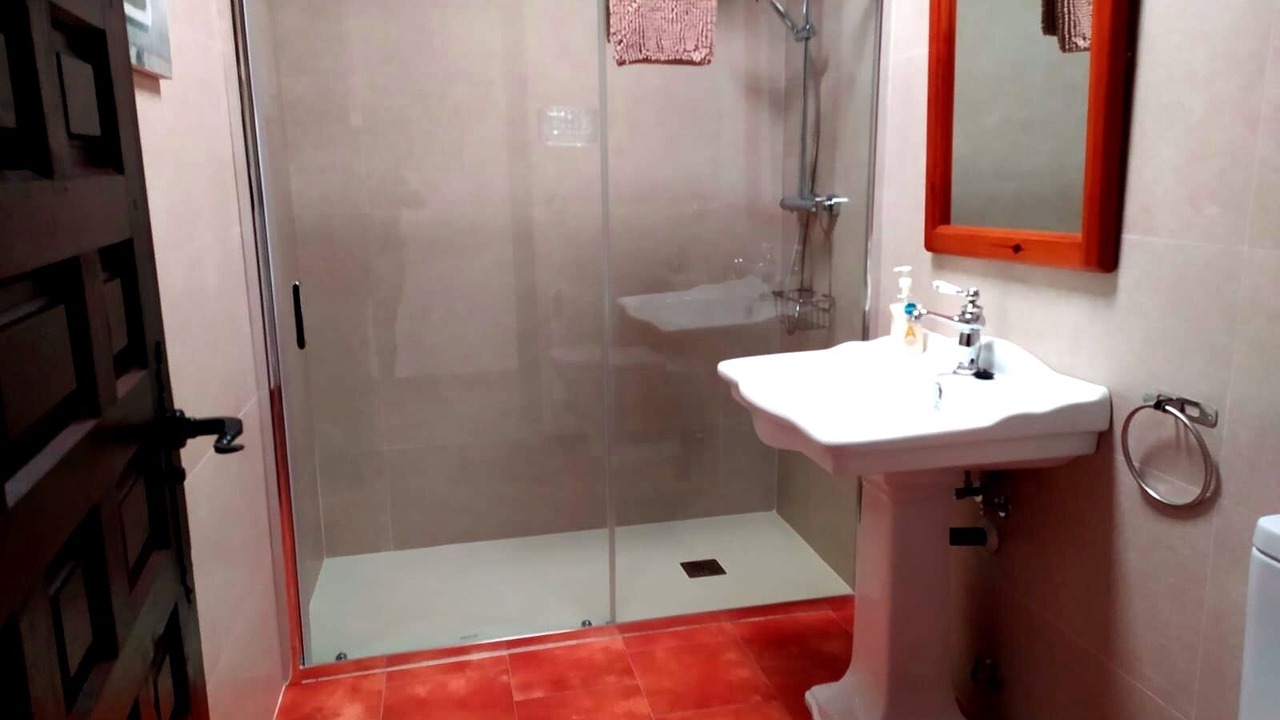 Photo of Bathroom in Ossa de Montiel