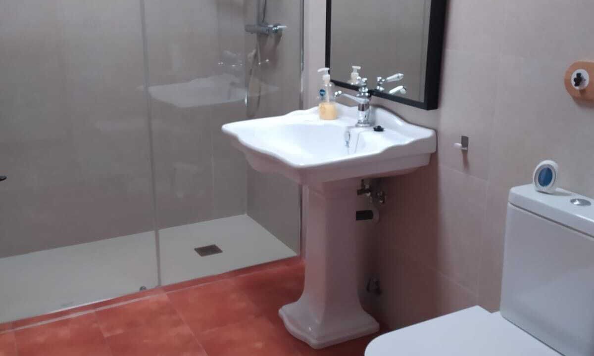 Photo of Bathroom in Ossa de Montiel