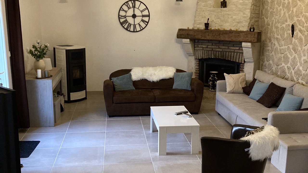 Photo of Livingroom in Sauveterre