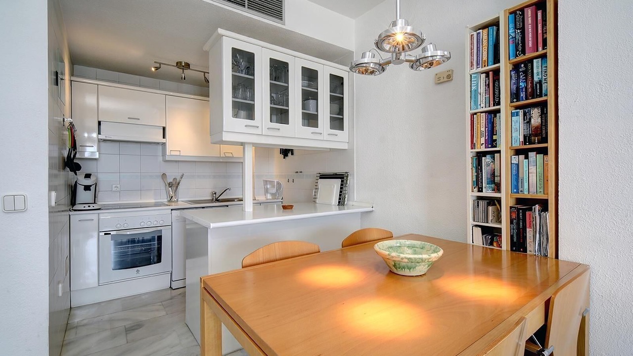 Photo of Kitchen in New Golden Mile