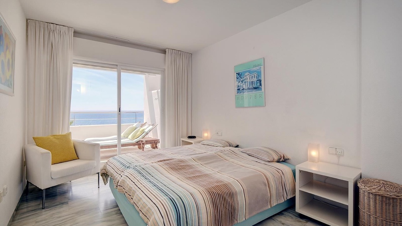 Photo of Bedroom in New Golden Mile