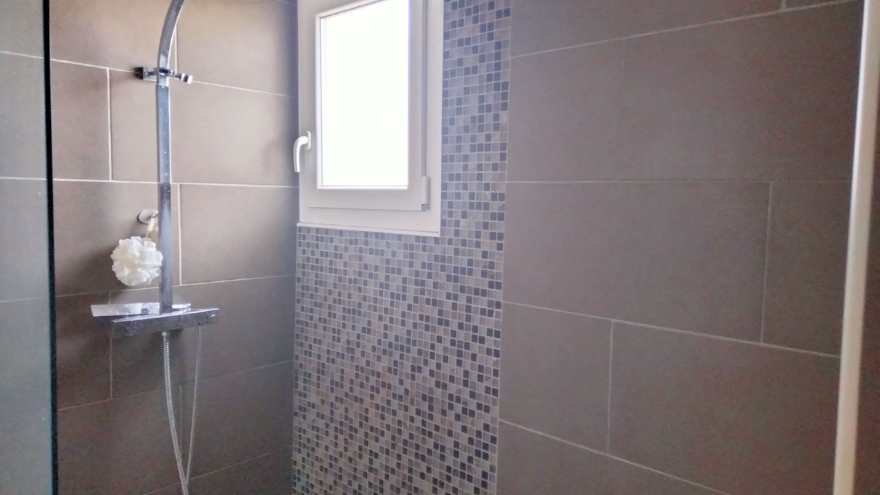 Photo of Bathroom in Mimet