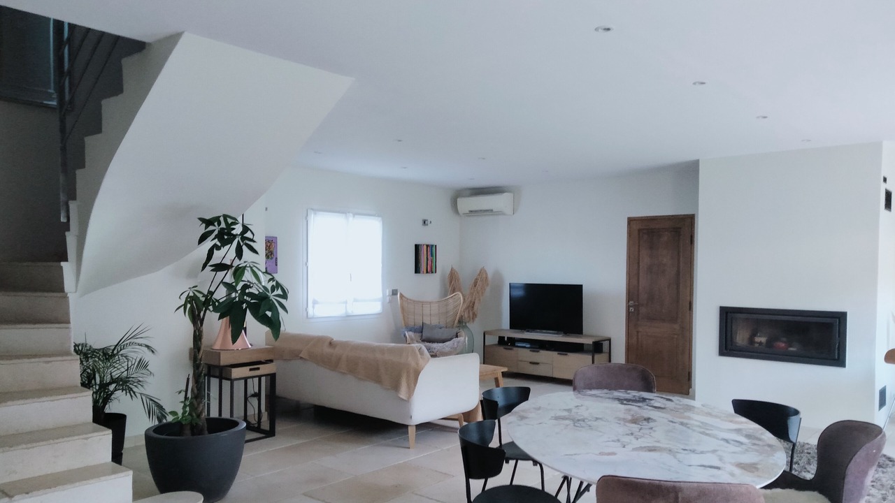 Photo of Livingroom in Mimet