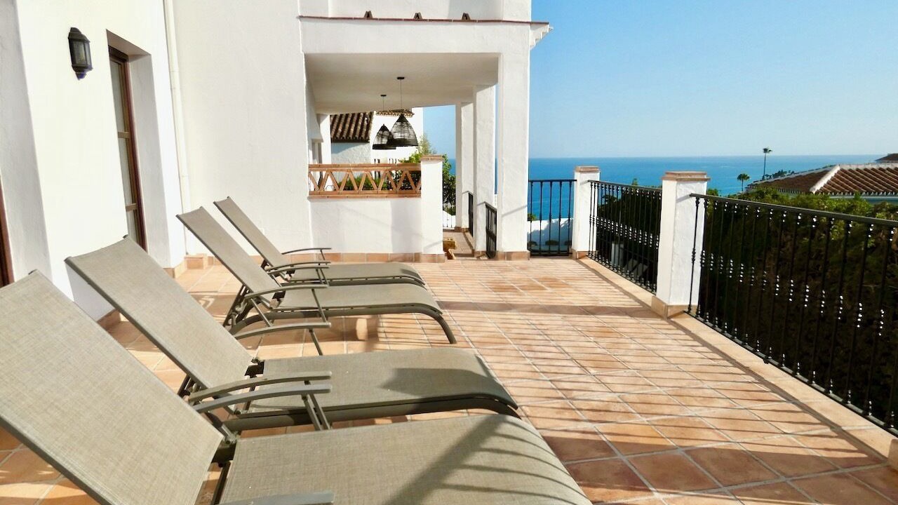 Photo of Patio Balcony in Chimenea