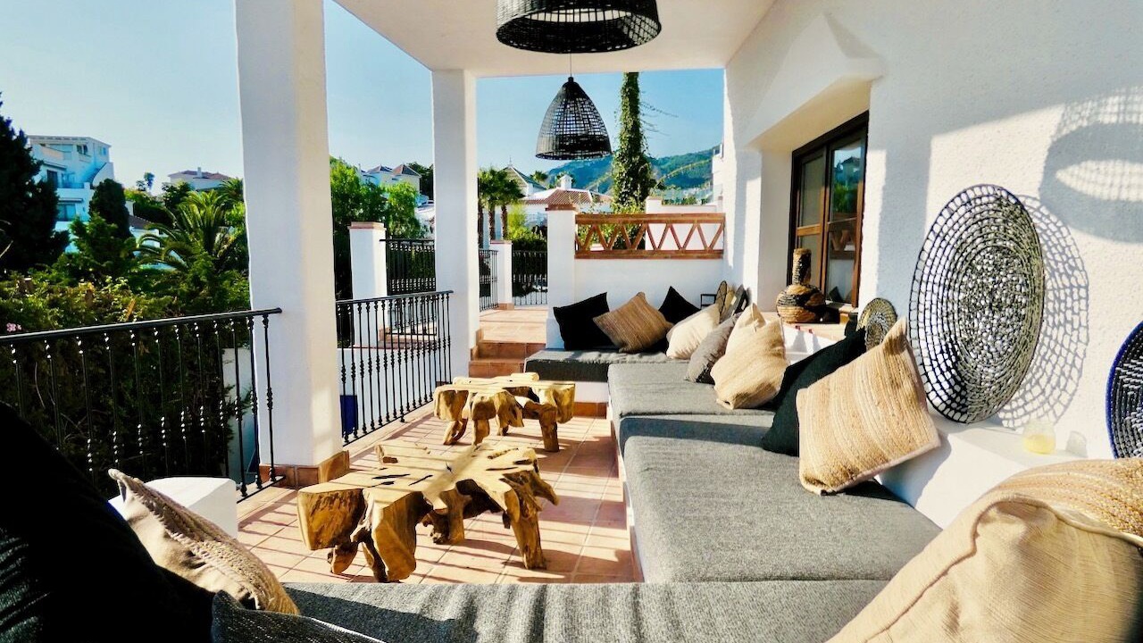 Photo of Patio Balcony in Chimenea