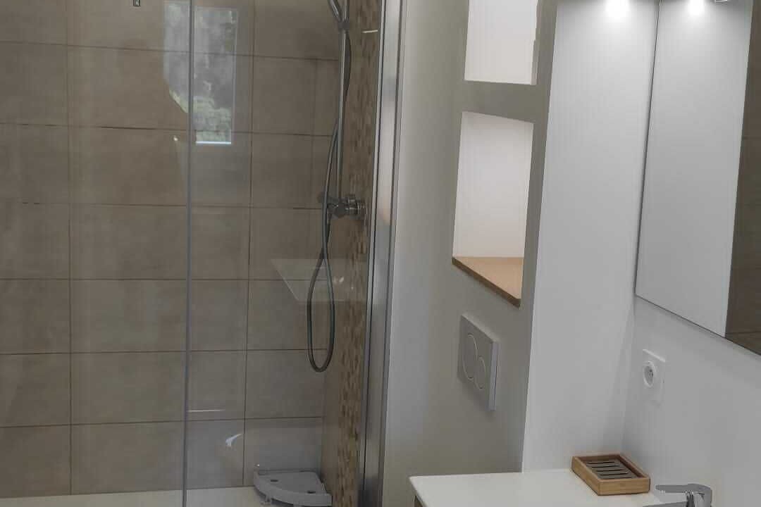 Photo of Bathroom in Champfromier