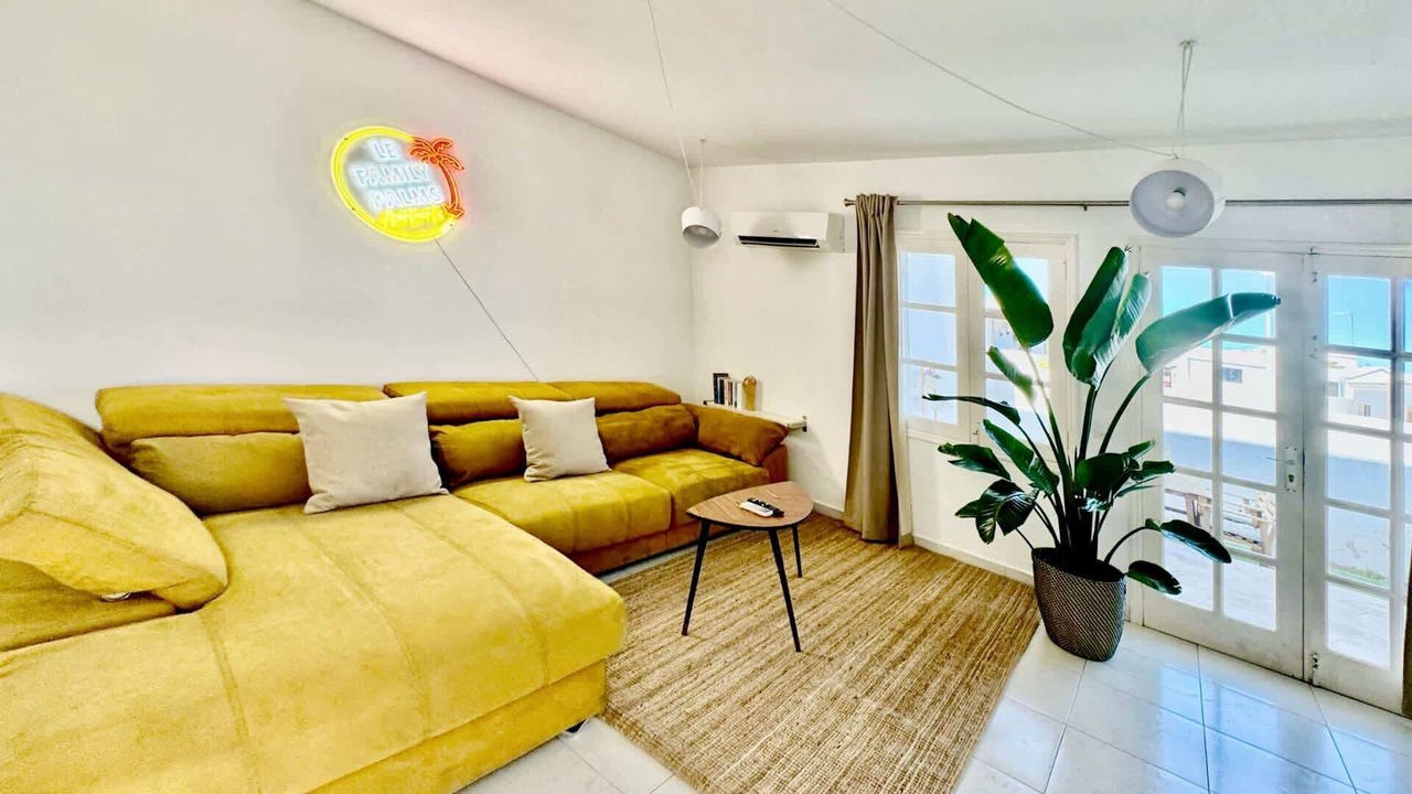 Photo of Livingroom in Playa Honda