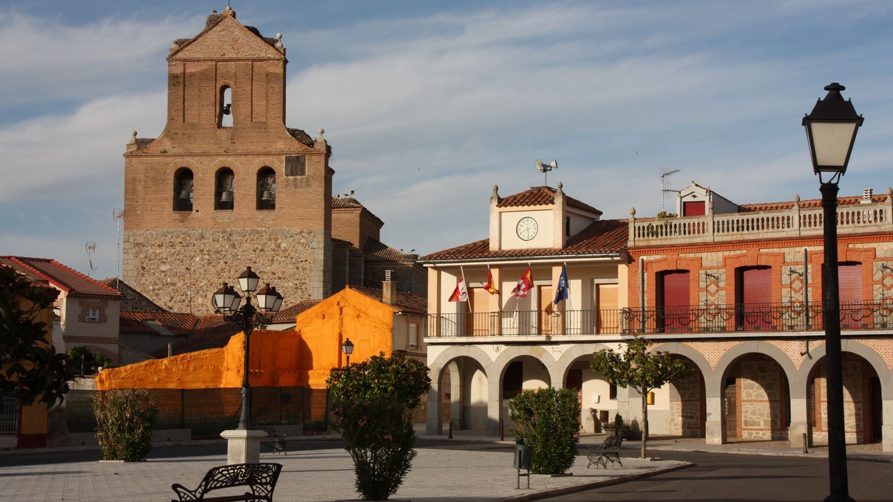 Photo of Others in Velayos