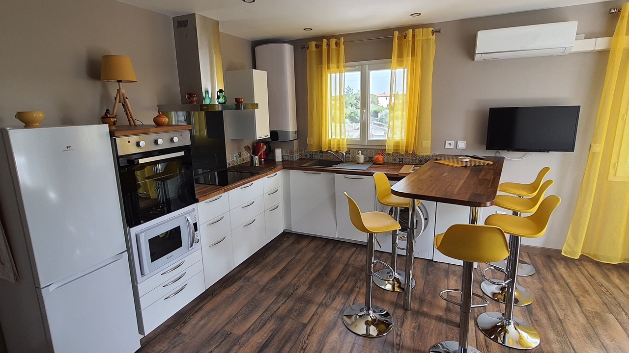 Photo of Kitchen in Euzet-les-Bains