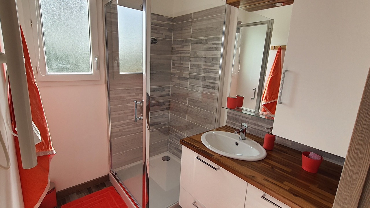Photo of Bathroom in Euzet-les-Bains