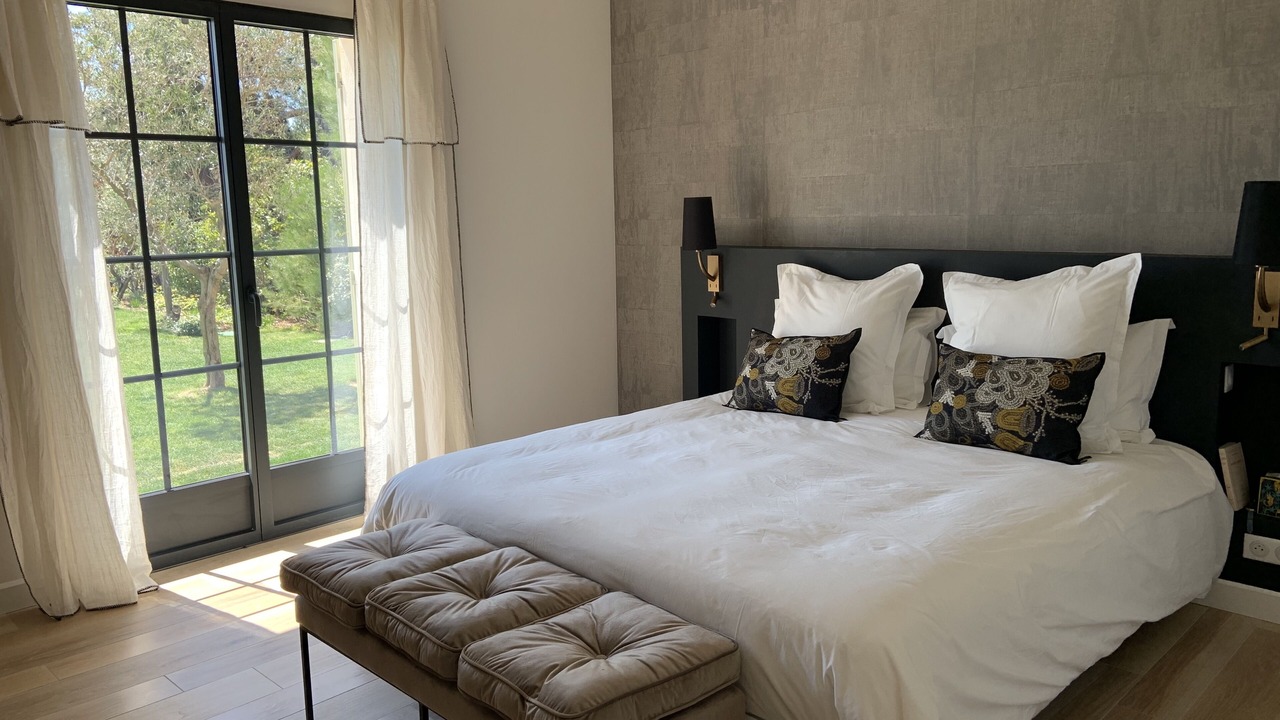 Photo of Bedroom in Maussane