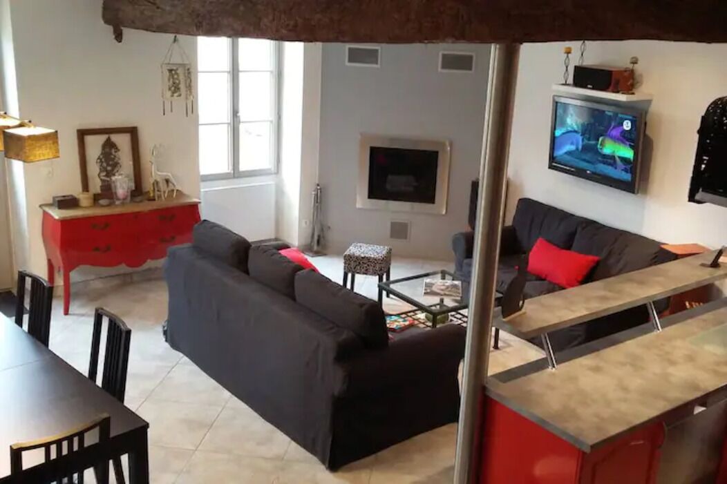 Photo of Livingroom in Charpey