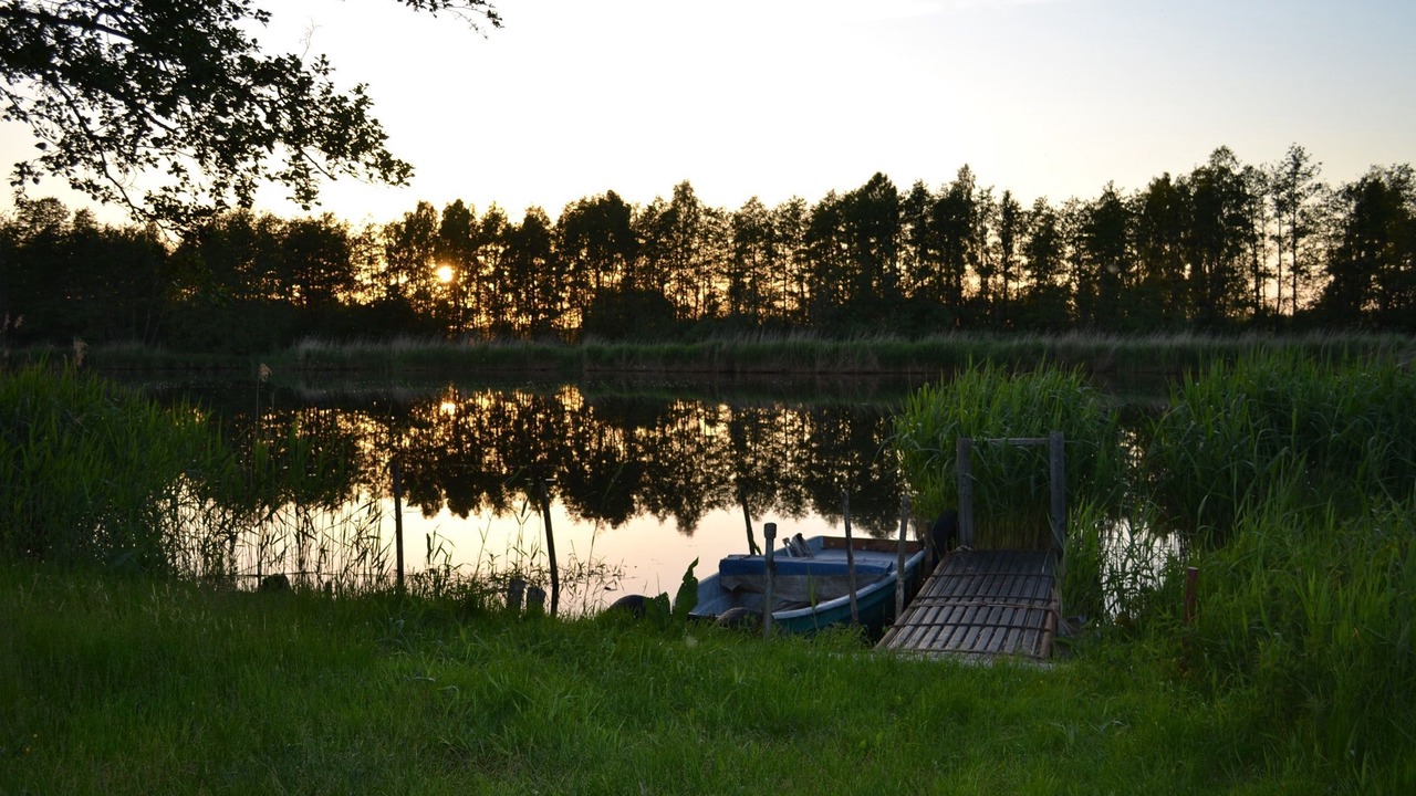 Photo of Others in Bentzin