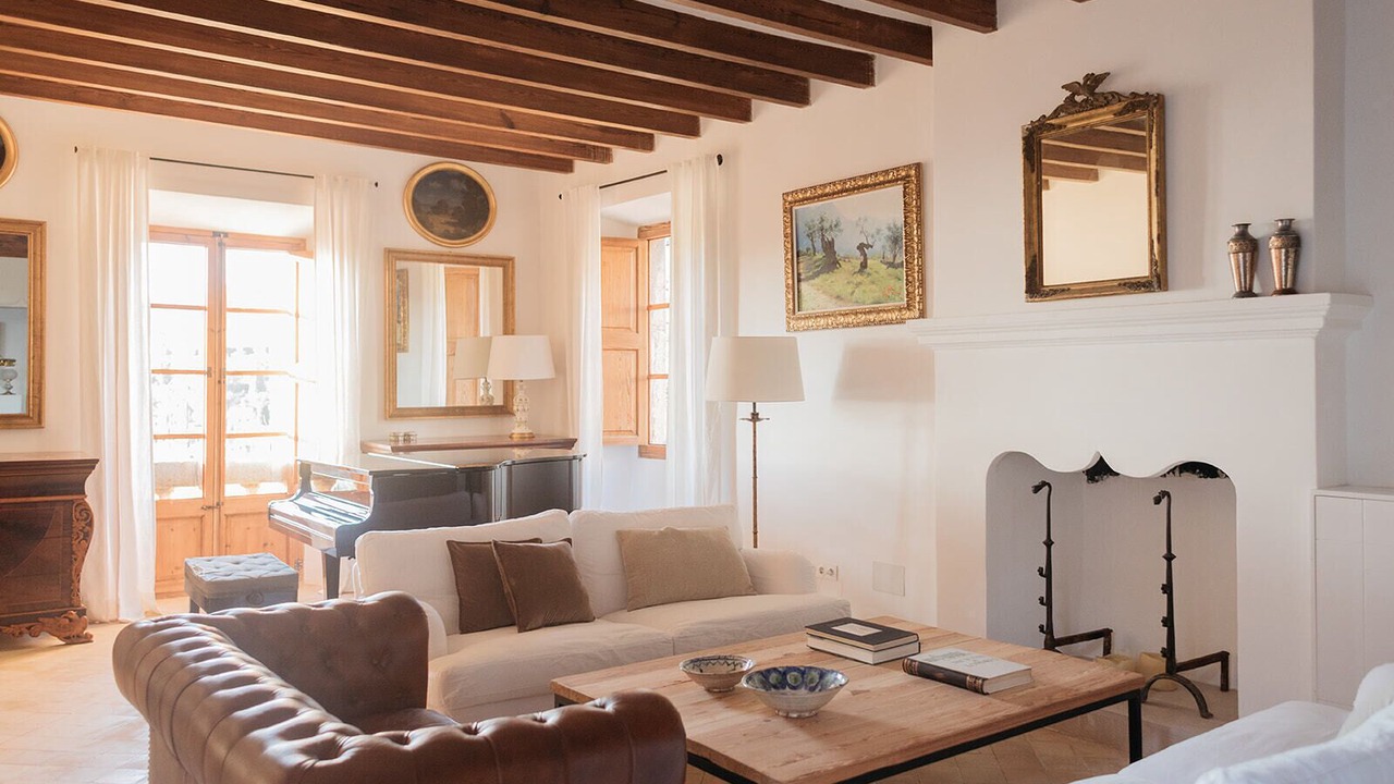 Photo of Livingroom in Deia