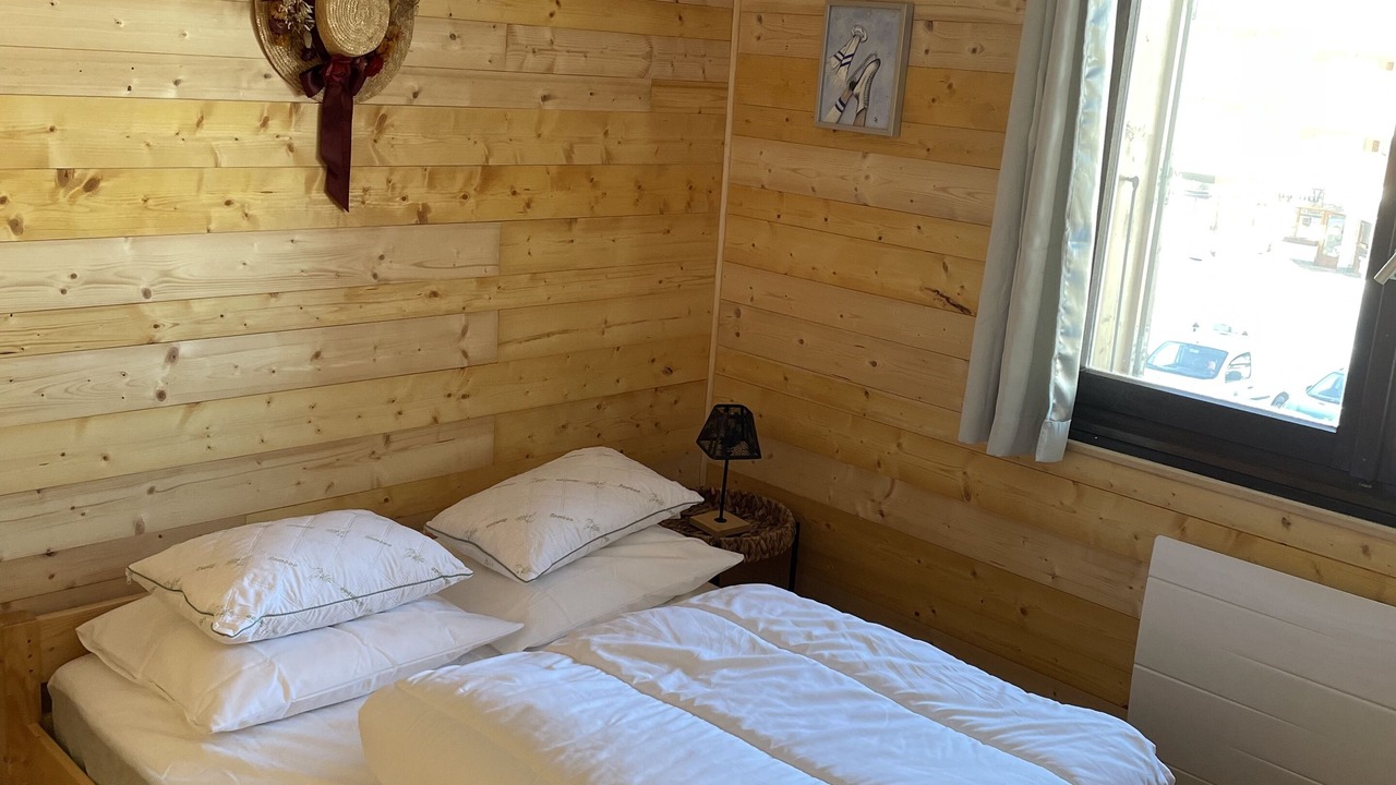 Photo of Bedroom in Le Praz de Lys