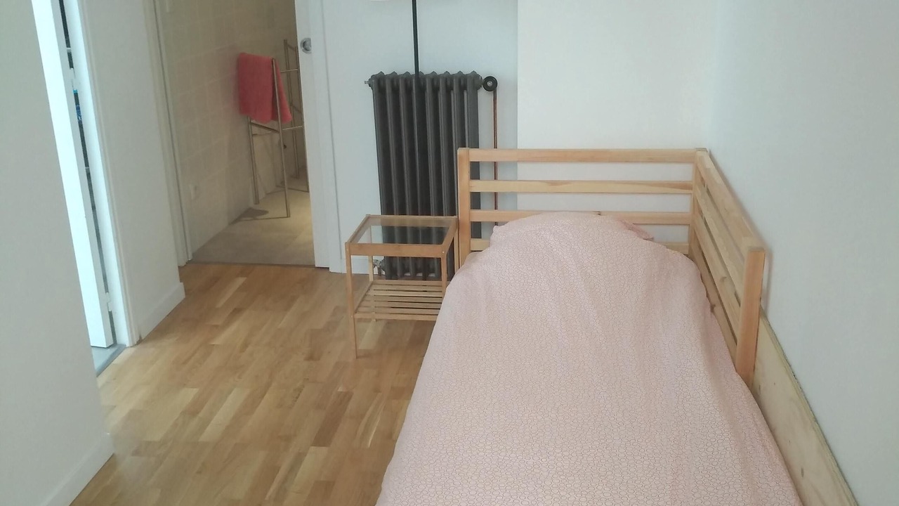 Photo of Bedroom in Rouen City Centre