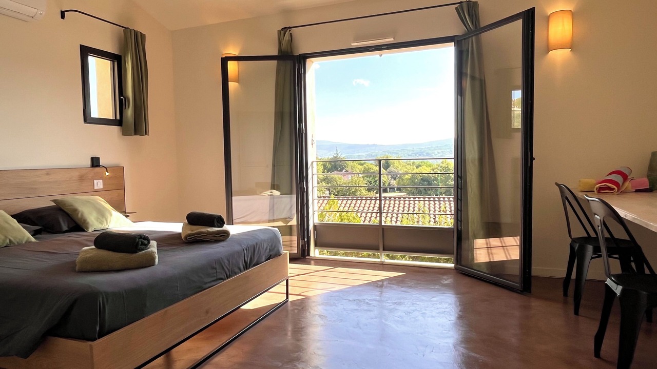 Photo of Bedroom in Lumiere