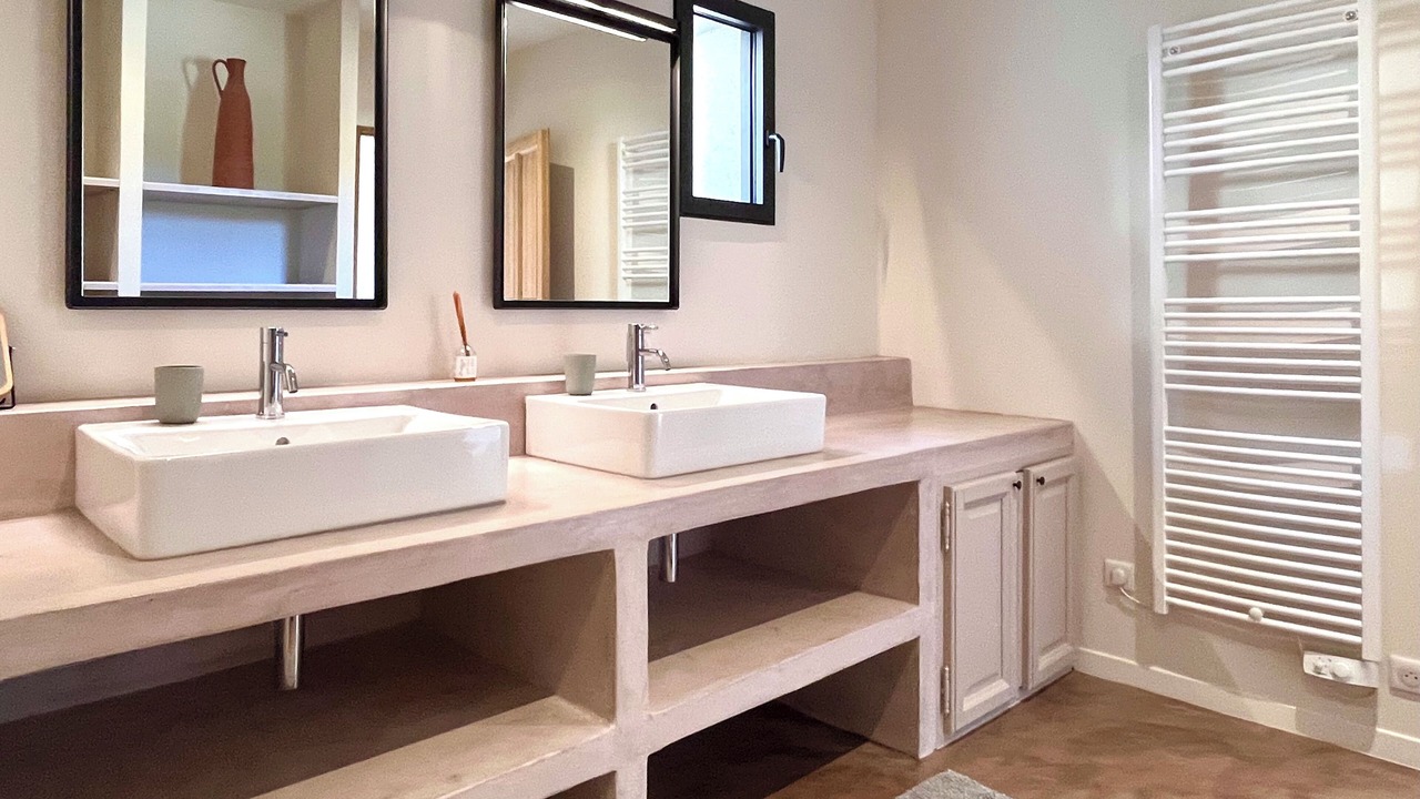 Photo of Bathroom in Lumiere