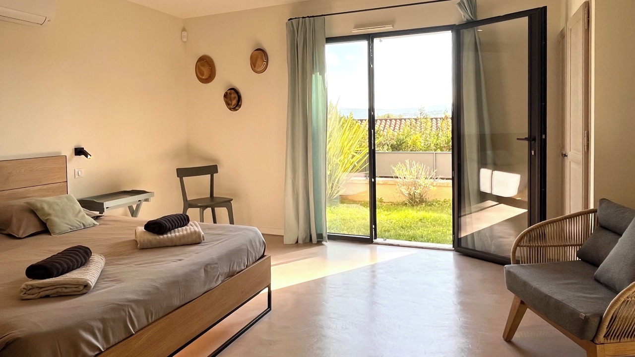 Photo of Bedroom in Lumiere