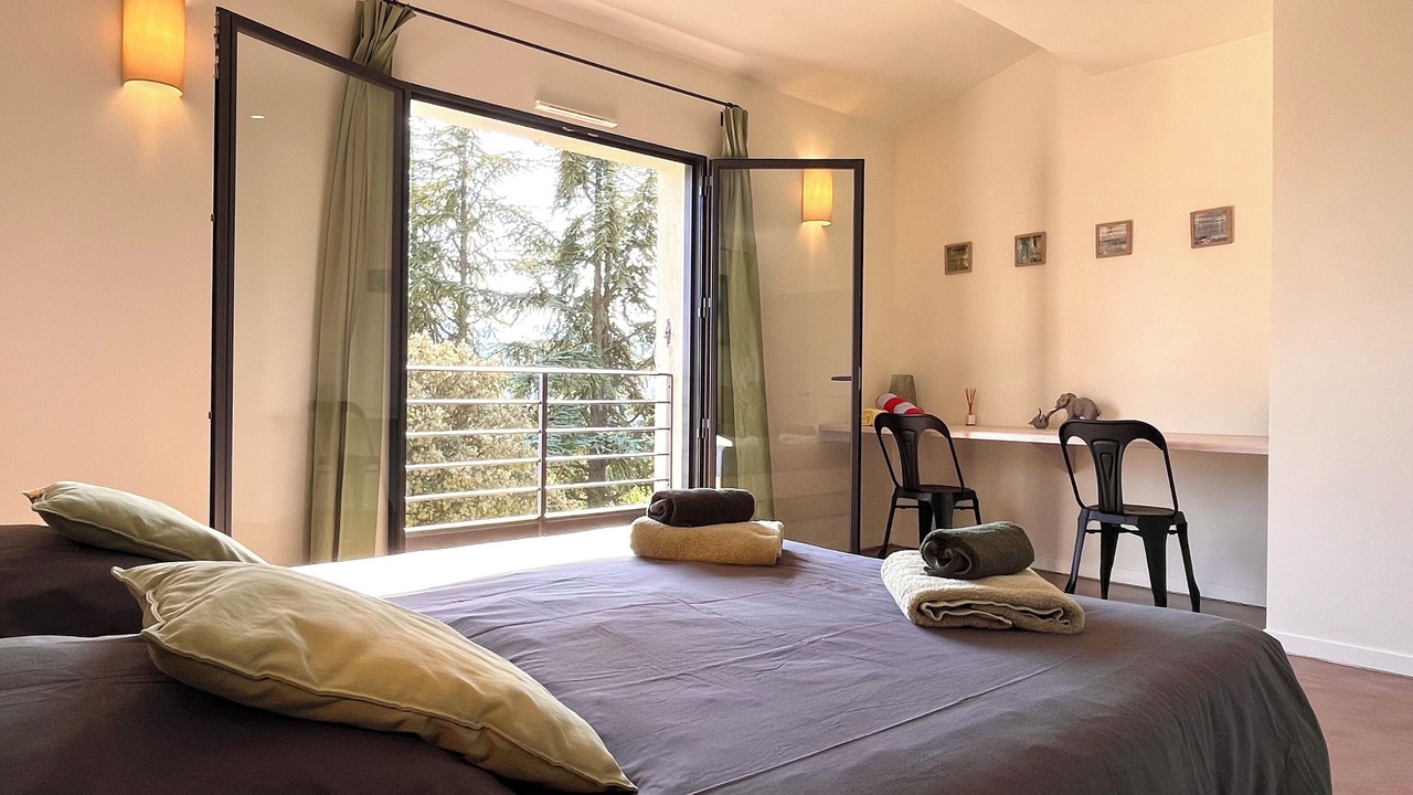 Photo of Bedroom in Lumiere