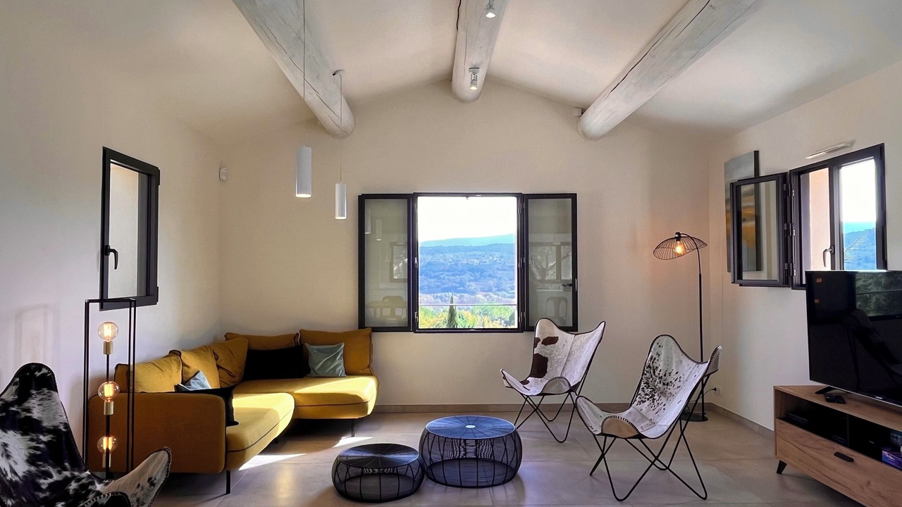 Photo of Livingroom in Lumiere