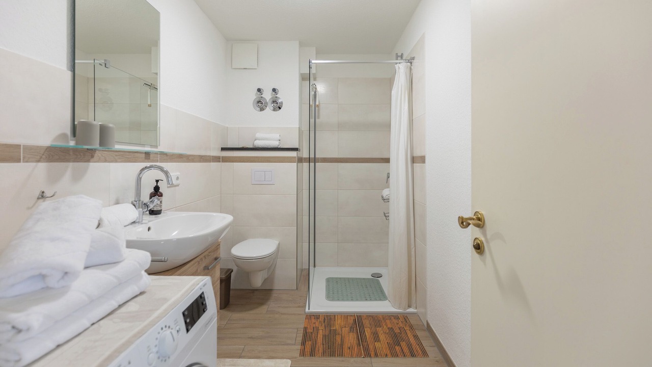 Photo of Bathroom in Schobull