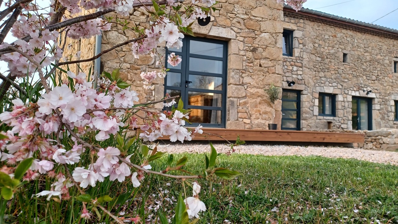 Photo of Outdoor in Saint-Barthelemy-le-Plain