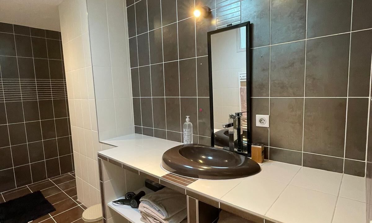 Photo of Bathroom in Tain-l'Hermitage