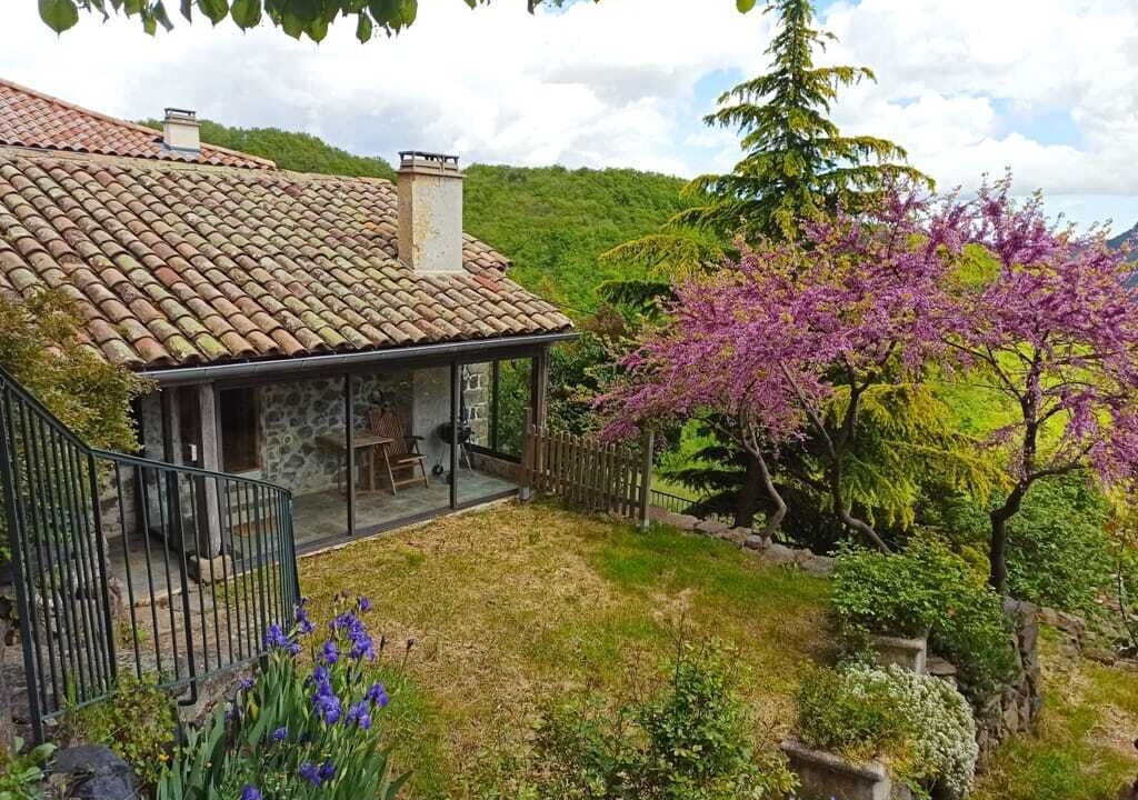 Photo of Outdoor in Pourcheres
