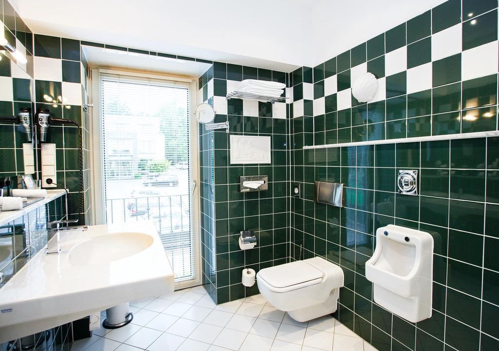 Photo of Bathroom in Johannisberg