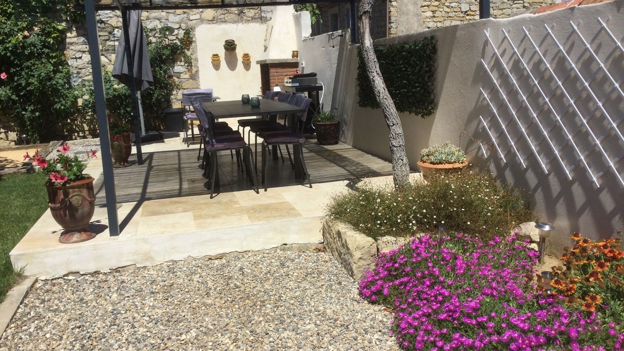 Photo of Outdoor in Aigremont